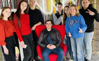 12 квітня в рамках роботи Центру кар’єрного консультування ДПТНЗ «Вінницьке вище професійне училище сфери послуг» здобувачі освіти групи КМ-15-22 в супроводі викладача Наталії Рибак відвідали ресторан «Numo»