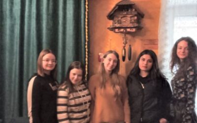 Запашний та смачний аромат чаю приємно вражає відвідувачів кафе “Заваркін і сини”